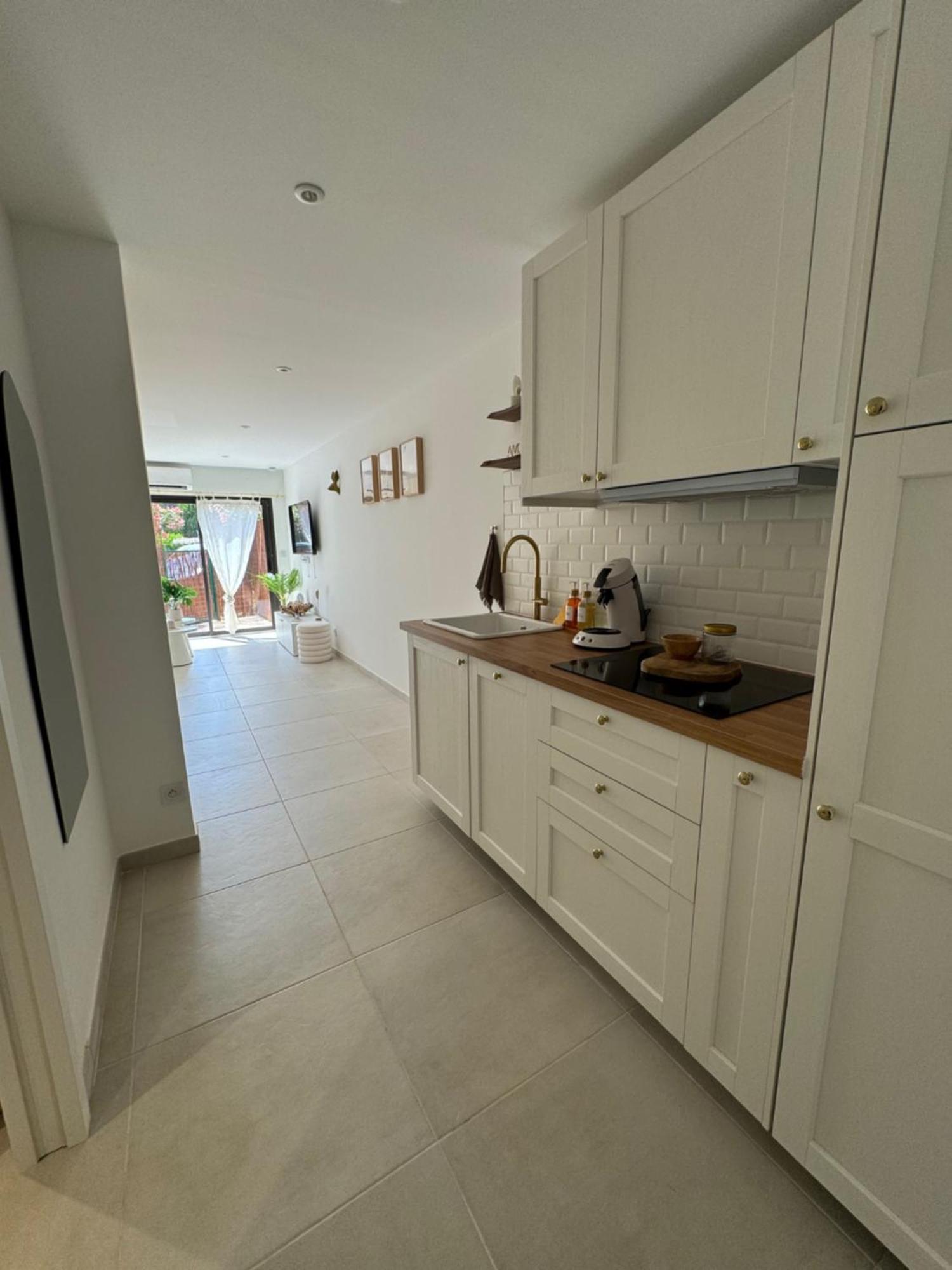 Chez Timmaflo Apartment Frejus Ngoại thất bức ảnh