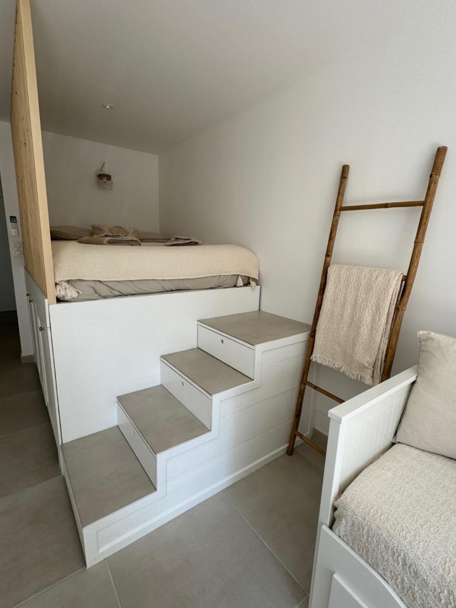 Chez Timmaflo Apartment Frejus Ngoại thất bức ảnh